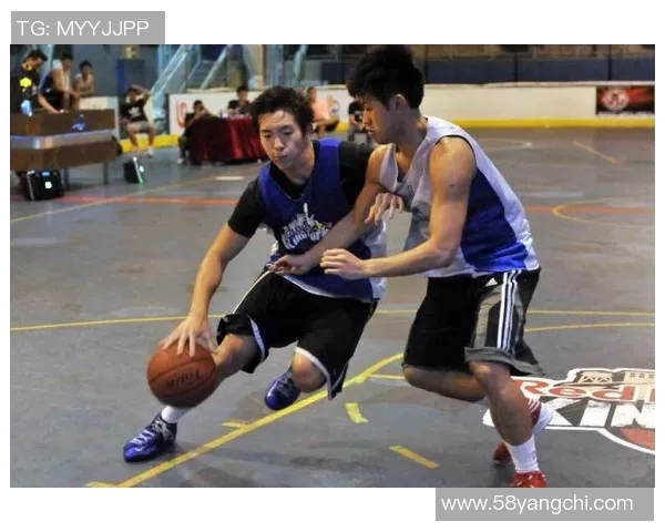 中国男篮迎战科威特瓦全力争胜展现实力与团队精神